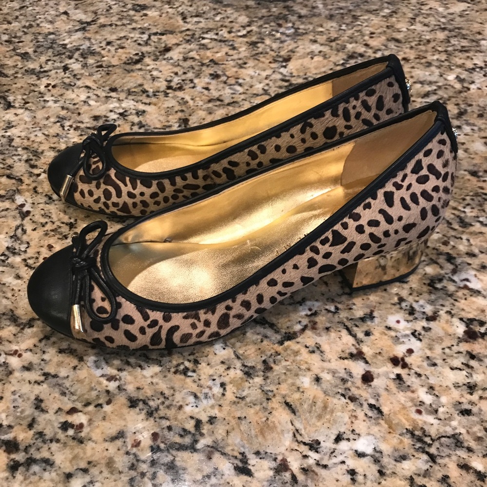 🐆 Ivanka Trump cheetah leopard print ballet shoes